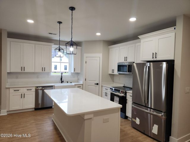 556 Briarwood Drive NW, Calabash, NC 28467