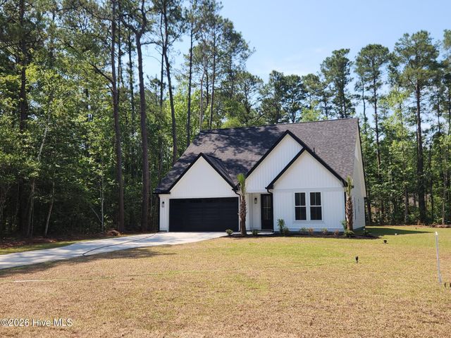 556 Briarwood Drive NW, Calabash, NC 28467