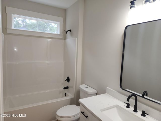 556 Briarwood Drive NW, Calabash, NC 28467
