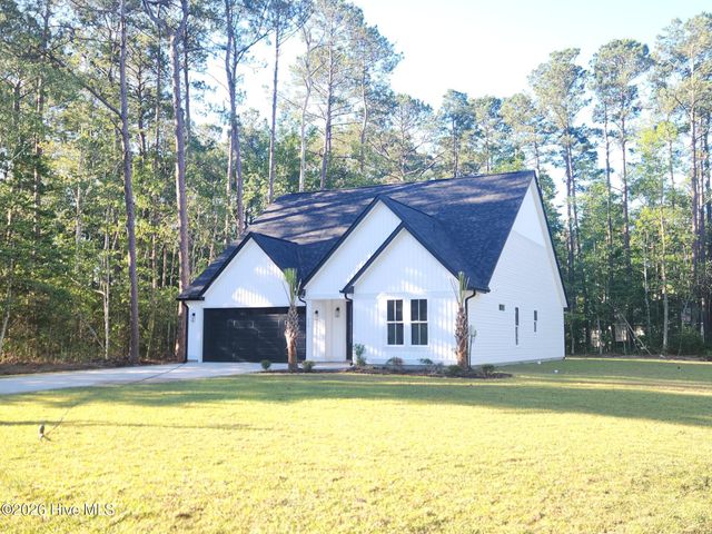 556 Briarwood Drive NW, Calabash, NC 28467