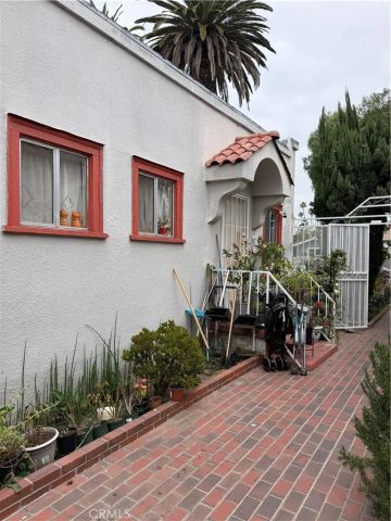 1646 W 52nd, Los Angeles, CA 90062