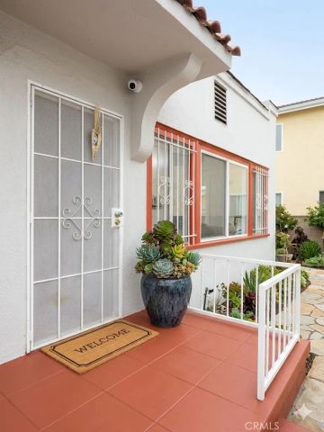 1646 W 52nd, Los Angeles, CA 90062