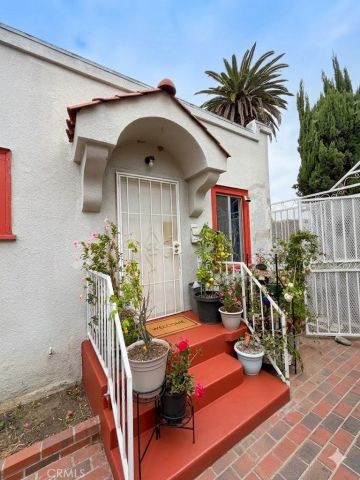 1646 W 52nd, Los Angeles, CA 90062