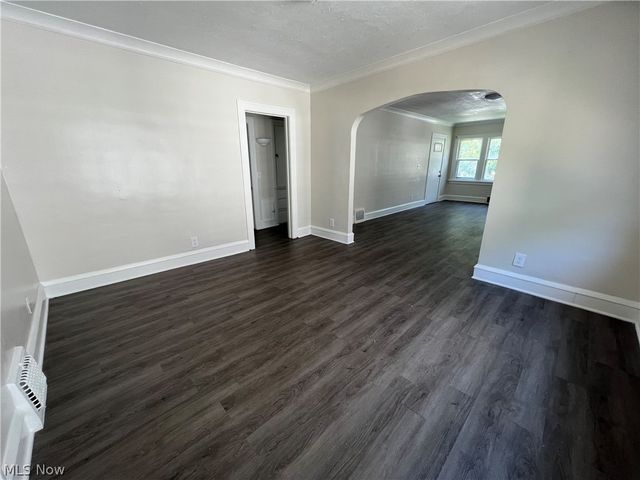 3227 W 114th Street, Cleveland, OH 44111