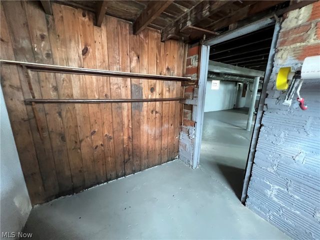 3227 W 114th Street, Cleveland, OH 44111