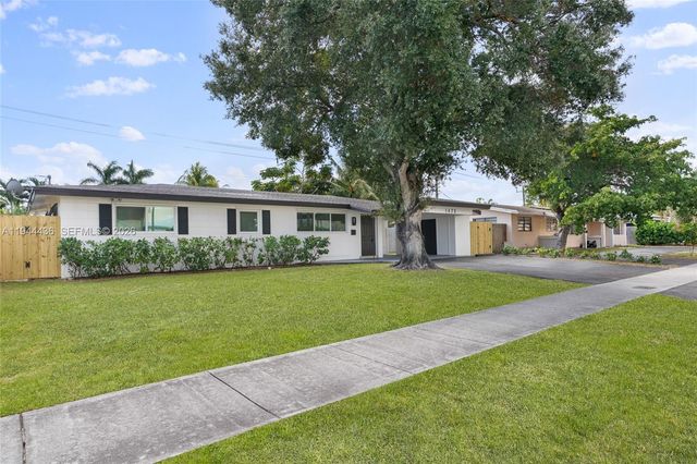 1472 NE 62nd St 1472, Fort Lauderdale, FL 33334