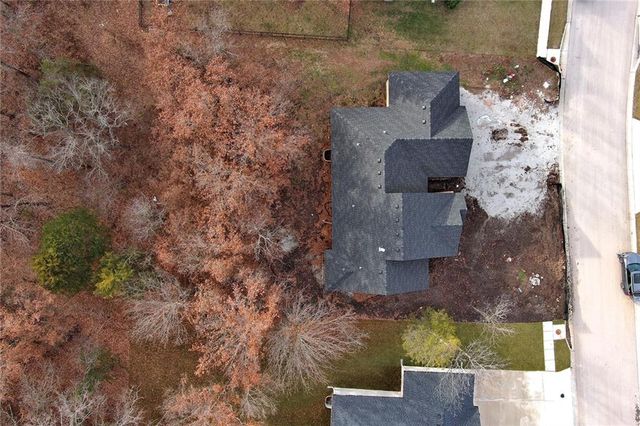 305 SW 17th Street, Oak Grove, MO 64075