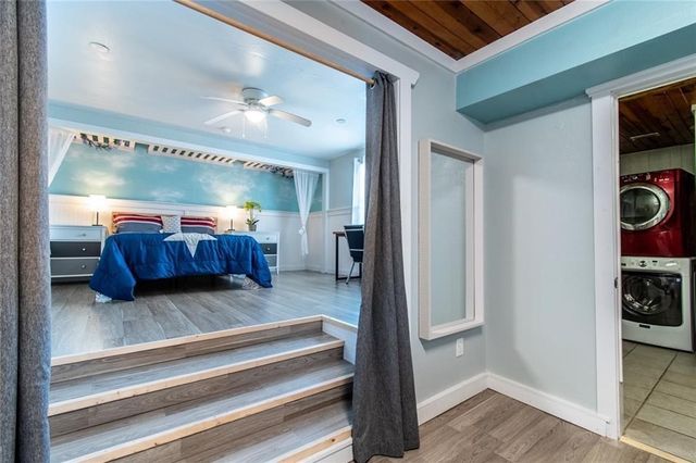 938 E Lakeside Dr, Corpus Christi, TX 78418