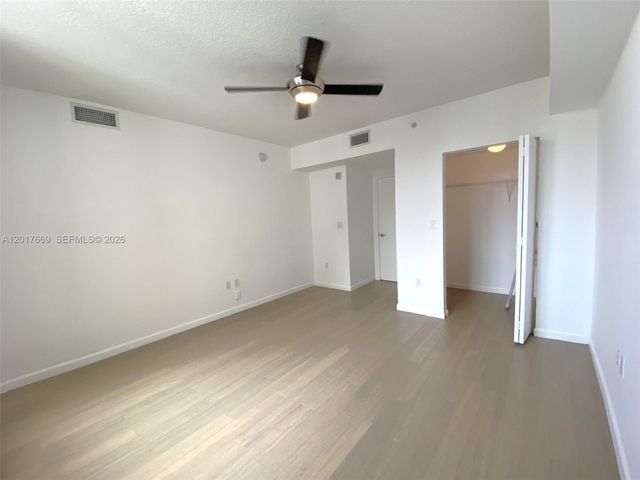 18800 NE 29th Ave 1028, Aventura, FL 33180