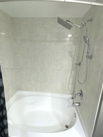 18800 NE 29th Ave 1028, Aventura, FL 33180