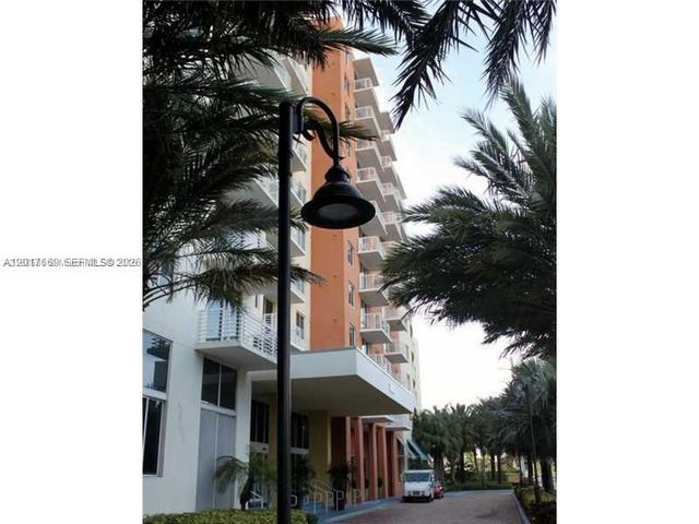 18800 NE 29th Ave 1028, Aventura, FL 33180