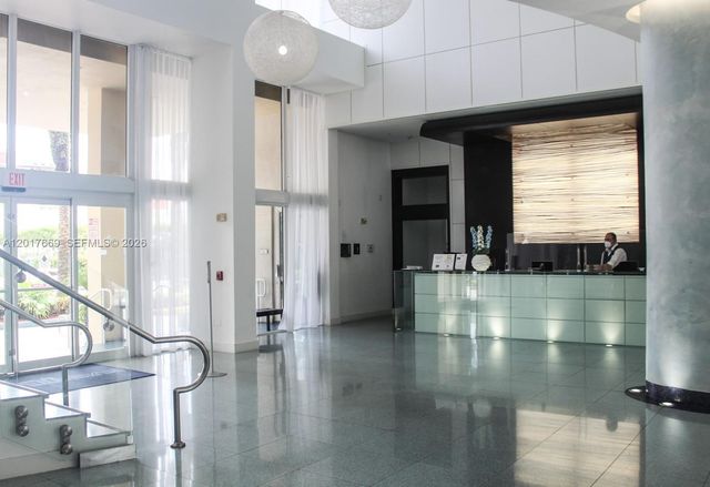 18800 NE 29th Ave 1028, Aventura, FL 33180