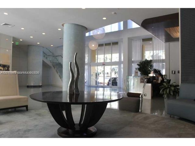 18800 NE 29th Ave 1028, Aventura, FL 33180