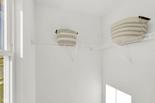 811 Norfolk Lane, Greenwood, IN 46143