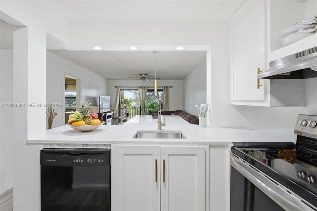5501 Lakeside Drive 204, Margate, FL 33063