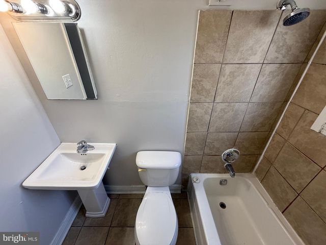 733 BELLOWS AVE, Fredericksburg, VA 22405