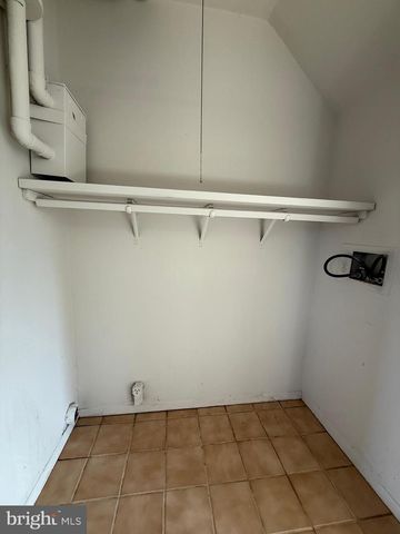 733 BELLOWS AVE, Fredericksburg, VA 22405