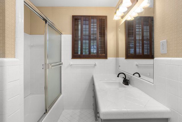 118 Bay Dr, Hendersonville, TN 37075