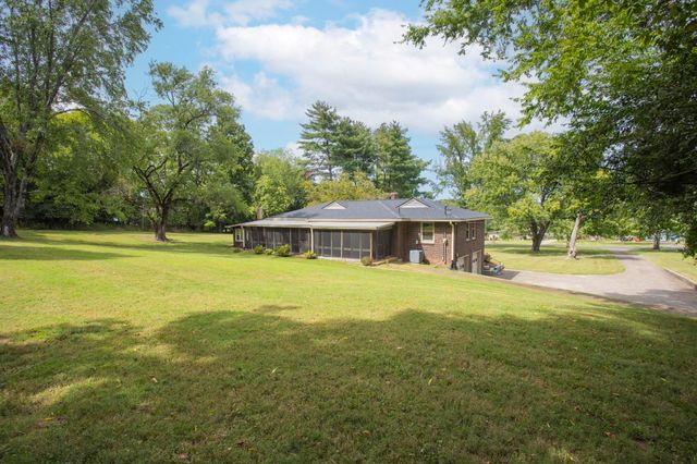 118 Bay Dr, Hendersonville, TN 37075