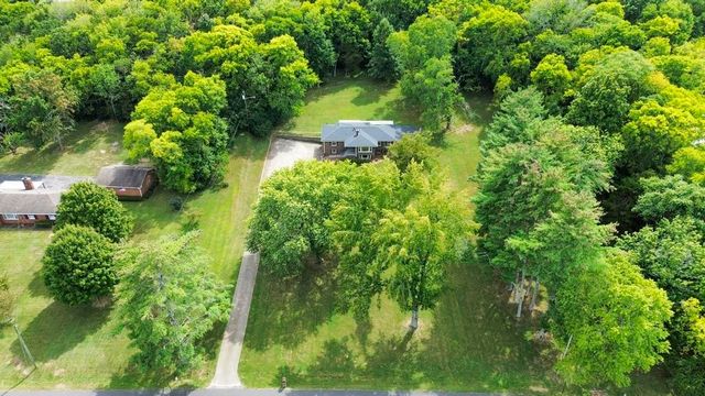 118 Bay Dr, Hendersonville, TN 37075