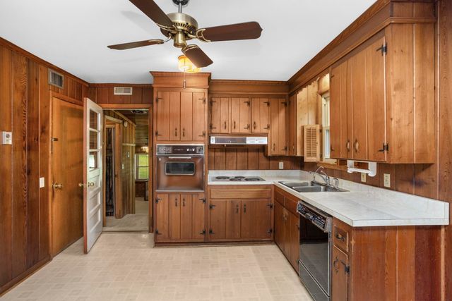 118 Bay Dr, Hendersonville, TN 37075