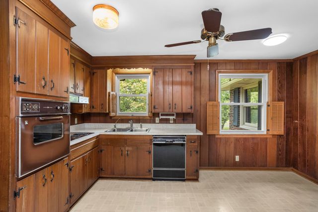 118 Bay Dr, Hendersonville, TN 37075