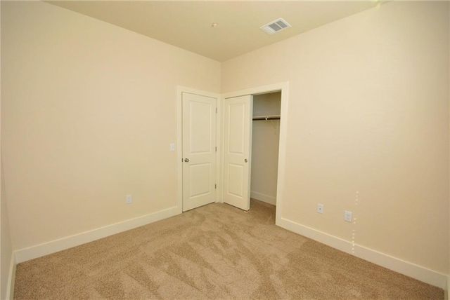 2222 Creekside LN C, Georgetown, TX 78626