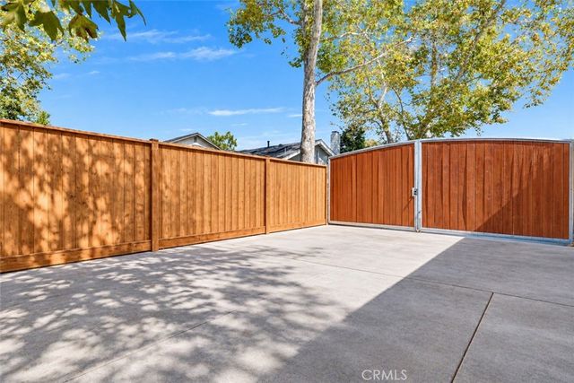22602 Cottonwood Circle, Lake Forest, CA 92630