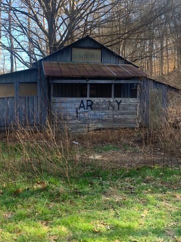 1252 Kelly Rd, Centerville, TN 37033