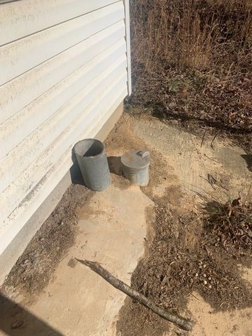 1252 Kelly Rd, Centerville, TN 37033