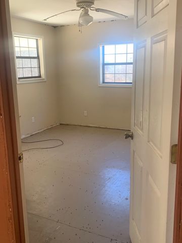 1252 Kelly Rd, Centerville, TN 37033