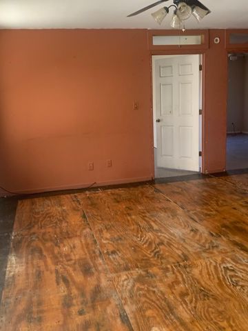 1252 Kelly Rd, Centerville, TN 37033