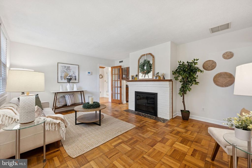 3003 DAWSON AVE, Silver Spring, MD 20902