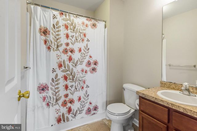 5 TRADITION CIR, Egg Harbor Township, NJ 08234