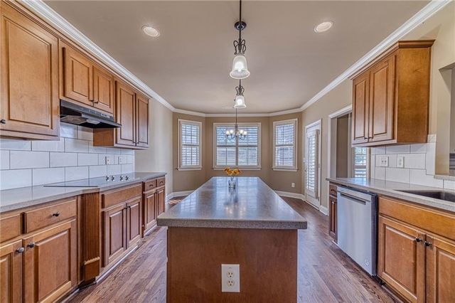5730 Boulder Ridge Court, Flowery Branch, GA 30542