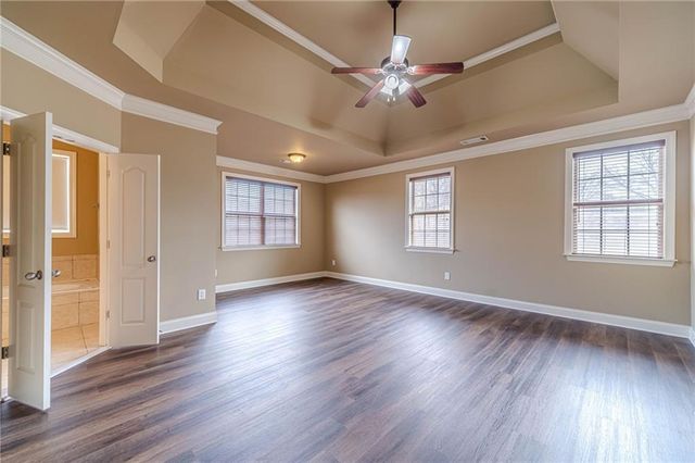 5730 Boulder Ridge Court, Flowery Branch, GA 30542