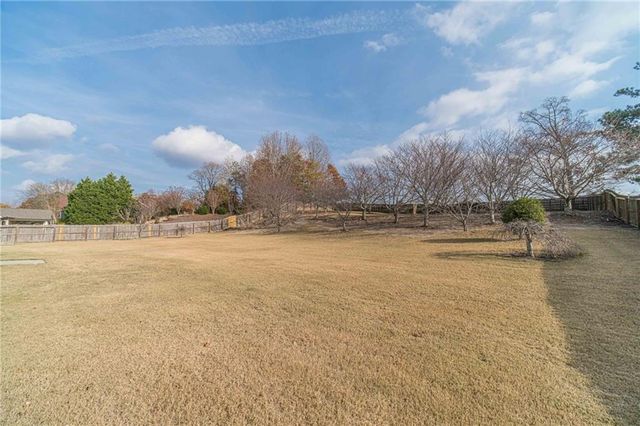 5730 Boulder Ridge Court, Flowery Branch, GA 30542