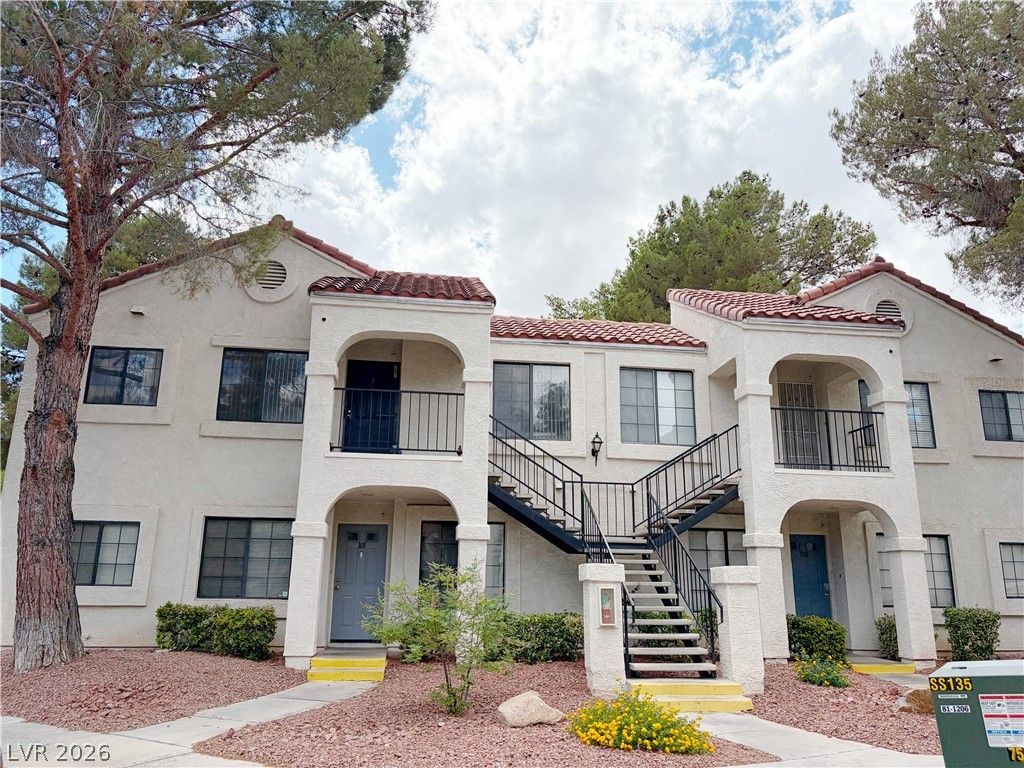 4813 Nara Vista Way 101, Las Vegas, NV 89103