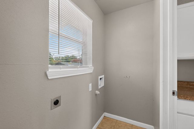 303 Westwood Drive, Euless, TX 76039