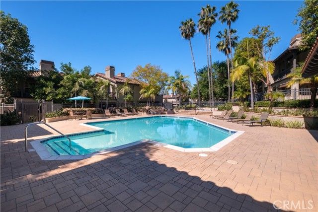 166 Via Contento, Rancho Santa Margarita, CA 92688