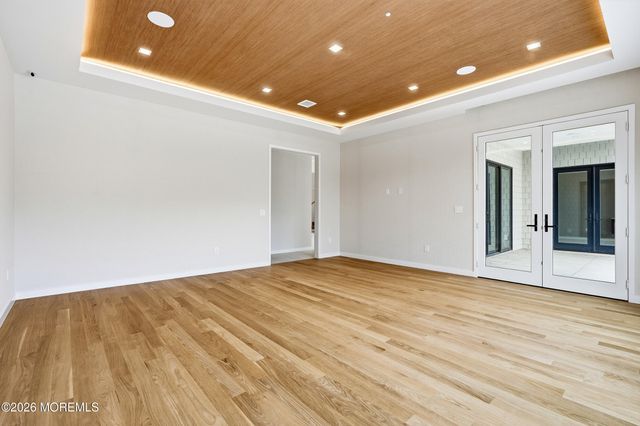 284 Norgrove Place, Long Branch, NJ 07740