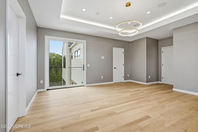 284 Norgrove Place, Long Branch, NJ 07740