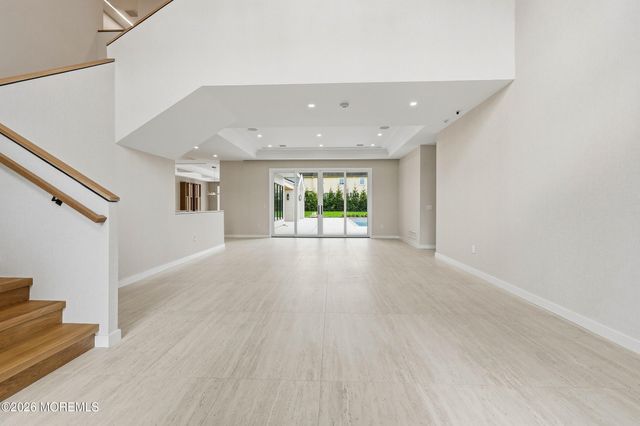 284 Norgrove Place, Long Branch, NJ 07740