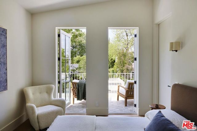 12128 Hesby Street, Valley Village, CA 91607