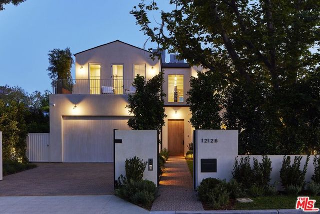 12128 Hesby Street, Valley Village, CA 91607