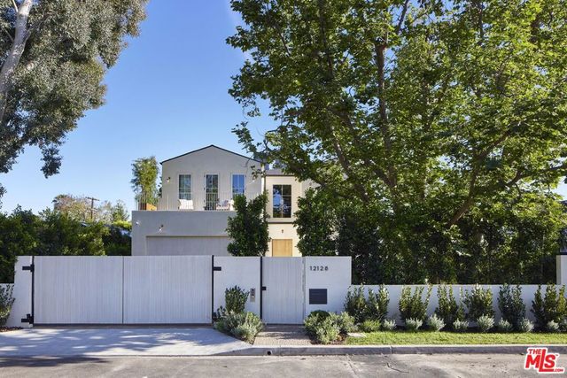 12128 Hesby Street, Valley Village, CA 91607