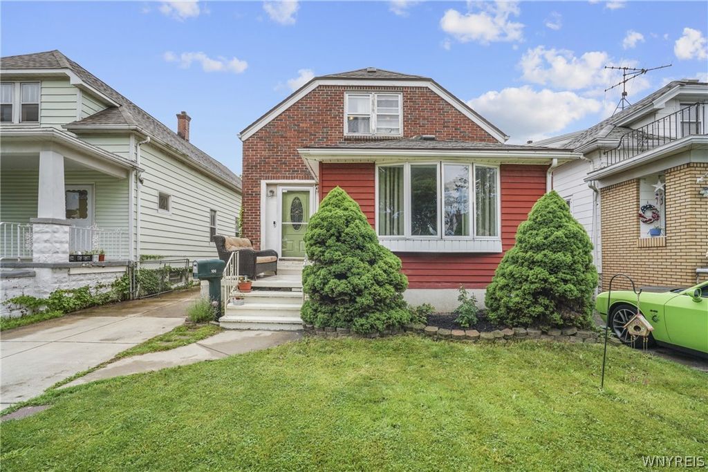 106 Pierce Street, Buffalo, NY 14206