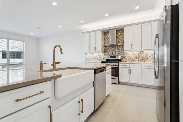 3442 GREAT BANYAN WAY, Wesley Chapel, FL 33543