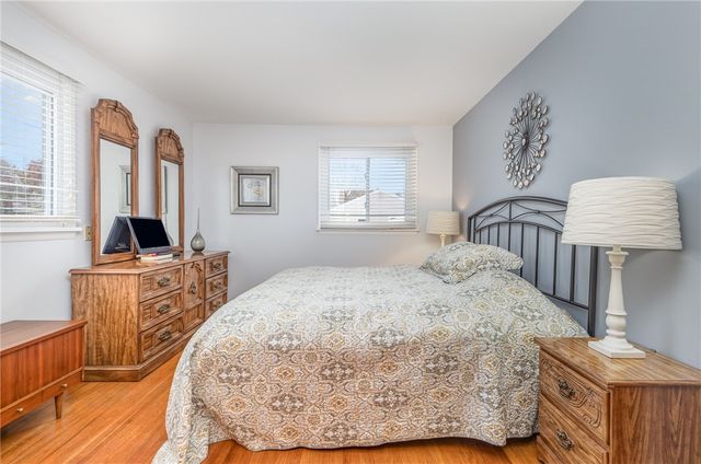 27 Marr Drive, Henrietta, NY 14534