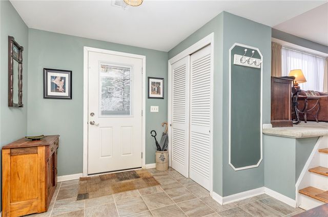 27 Marr Drive, Henrietta, NY 14534